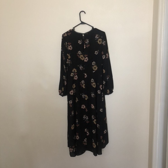 Who What Wear Black Maxi Dress Keyhole - Picture 3 of 7